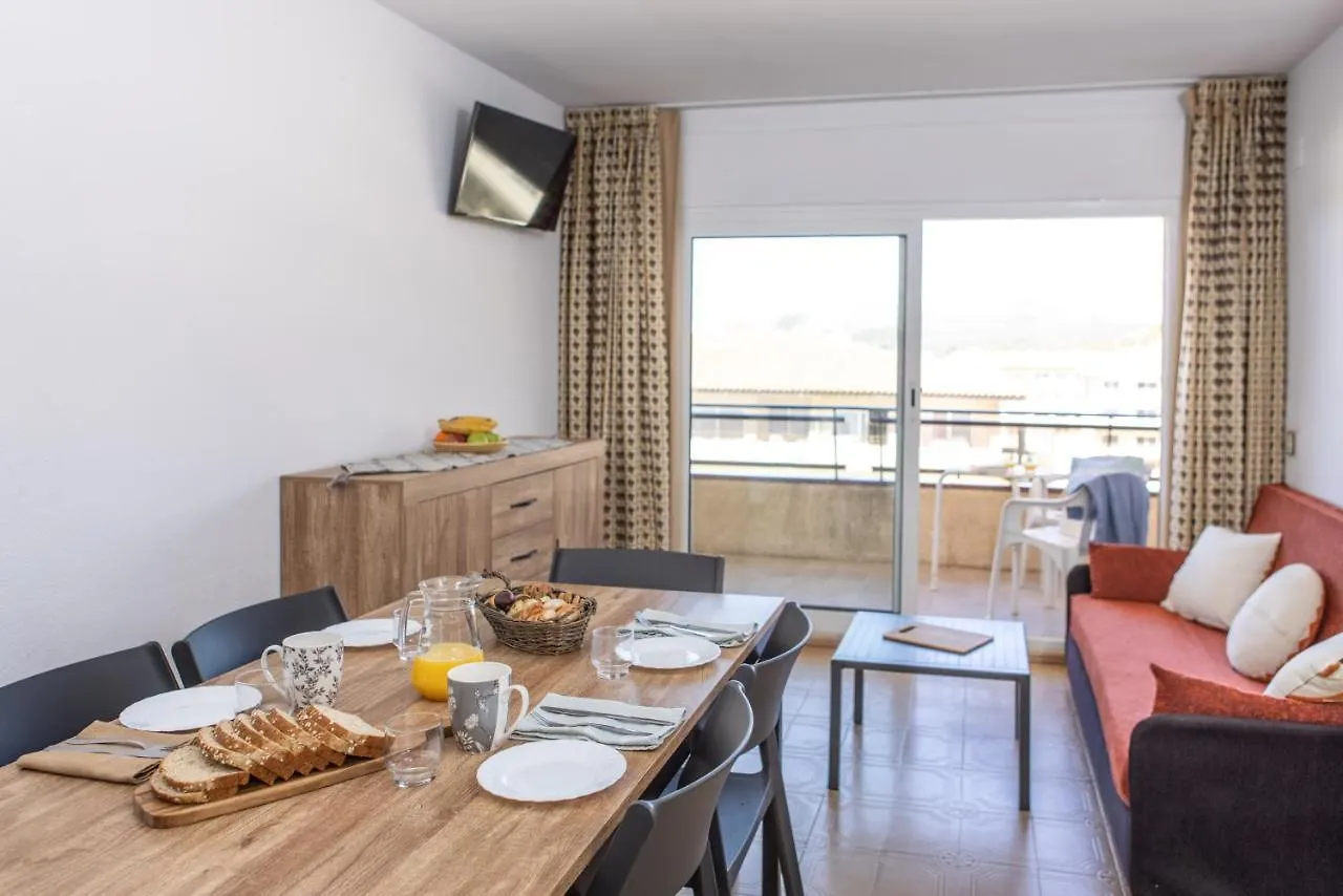 Rvapartaments La Pineda Л'Эстартит